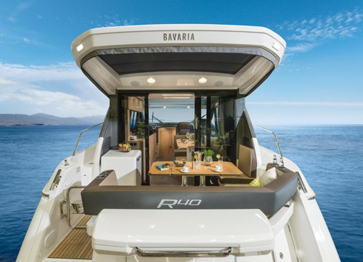 https://arconyachts.ams3.digitaloceanspaces.com/158690/conversions/large_3886707-optimize.jpg