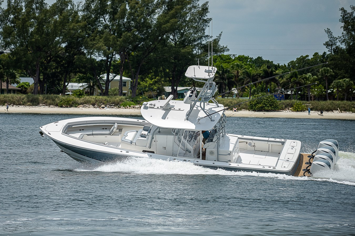 https://arconyachts.ams3.digitaloceanspaces.com/158929/conversions/large_3916569-optimize.jpg