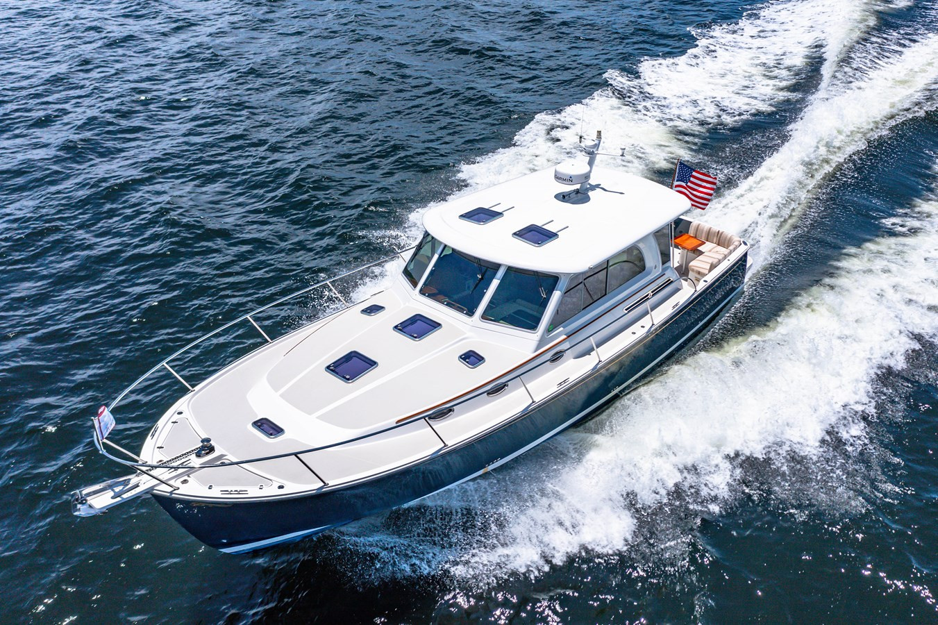 https://arconyachts.ams3.digitaloceanspaces.com/159203/conversions/large_3541920-optimize.jpg