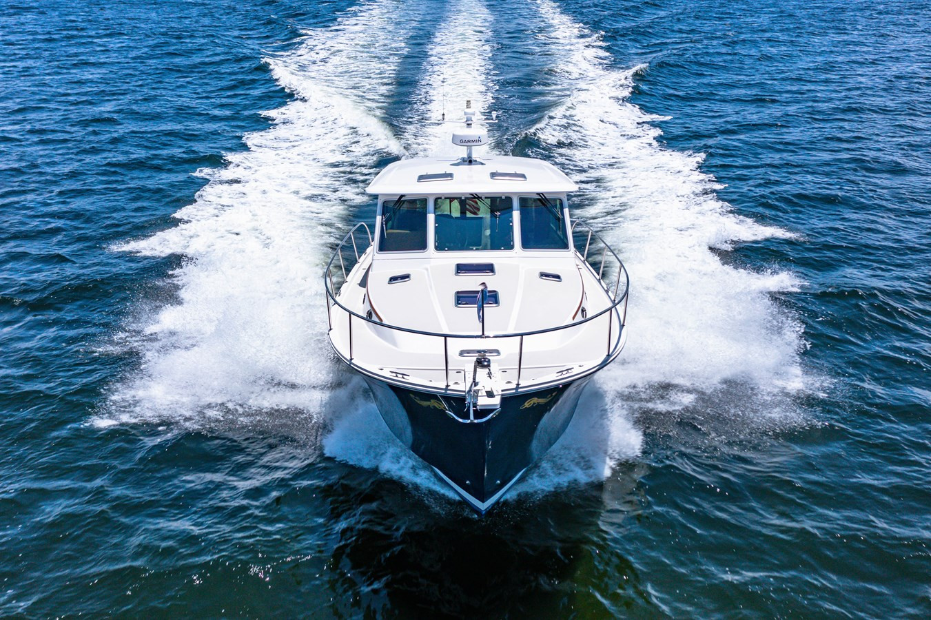 https://arconyachts.ams3.digitaloceanspaces.com/159226/conversions/large_3541928-optimize.jpg