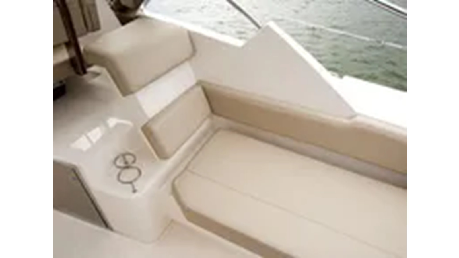 https://arconyachts.ams3.digitaloceanspaces.com/159295/conversions/large_4326615-optimize.jpg