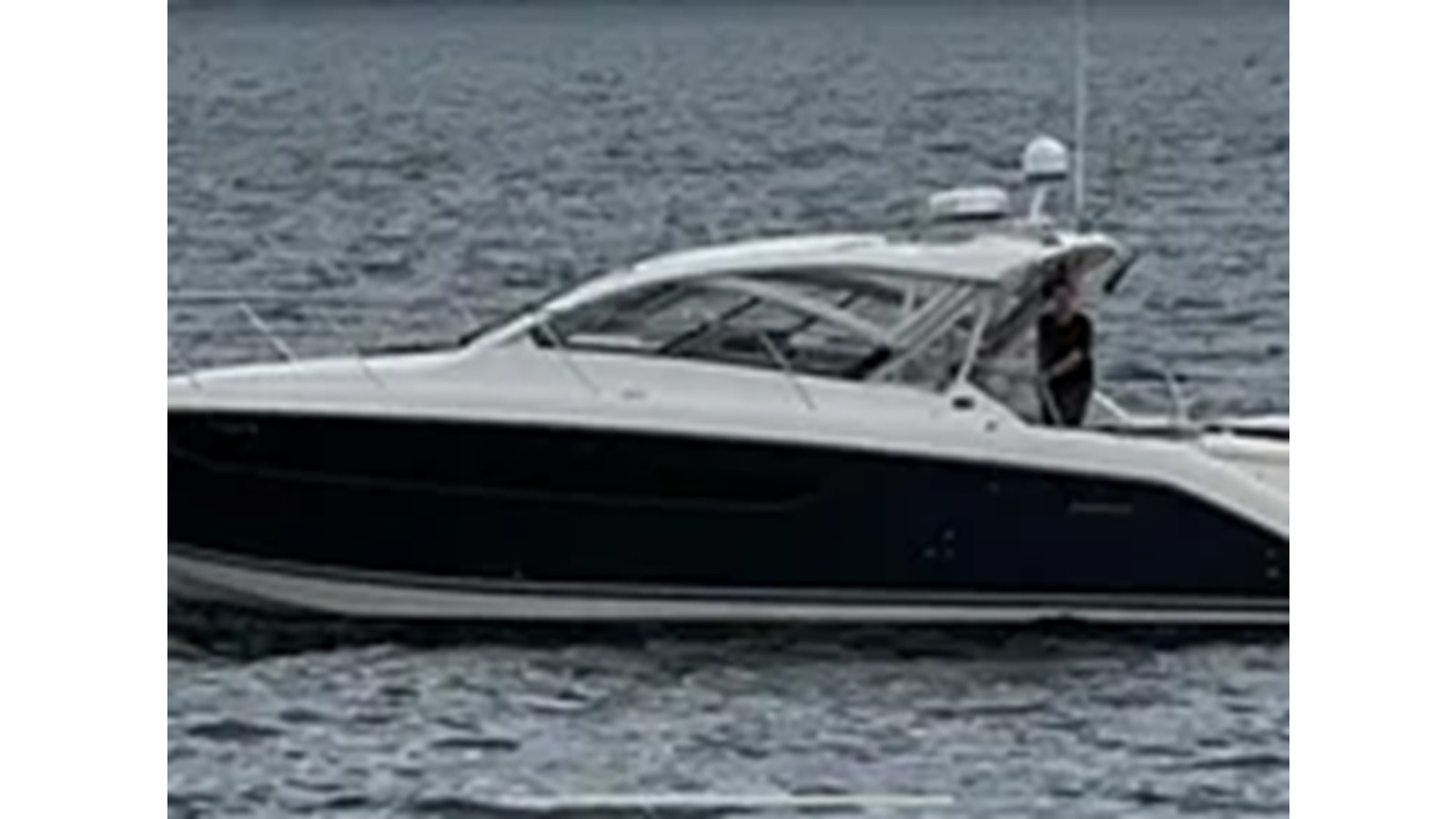 https://arconyachts.ams3.digitaloceanspaces.com/159327/conversions/large_4326625-optimize.jpg