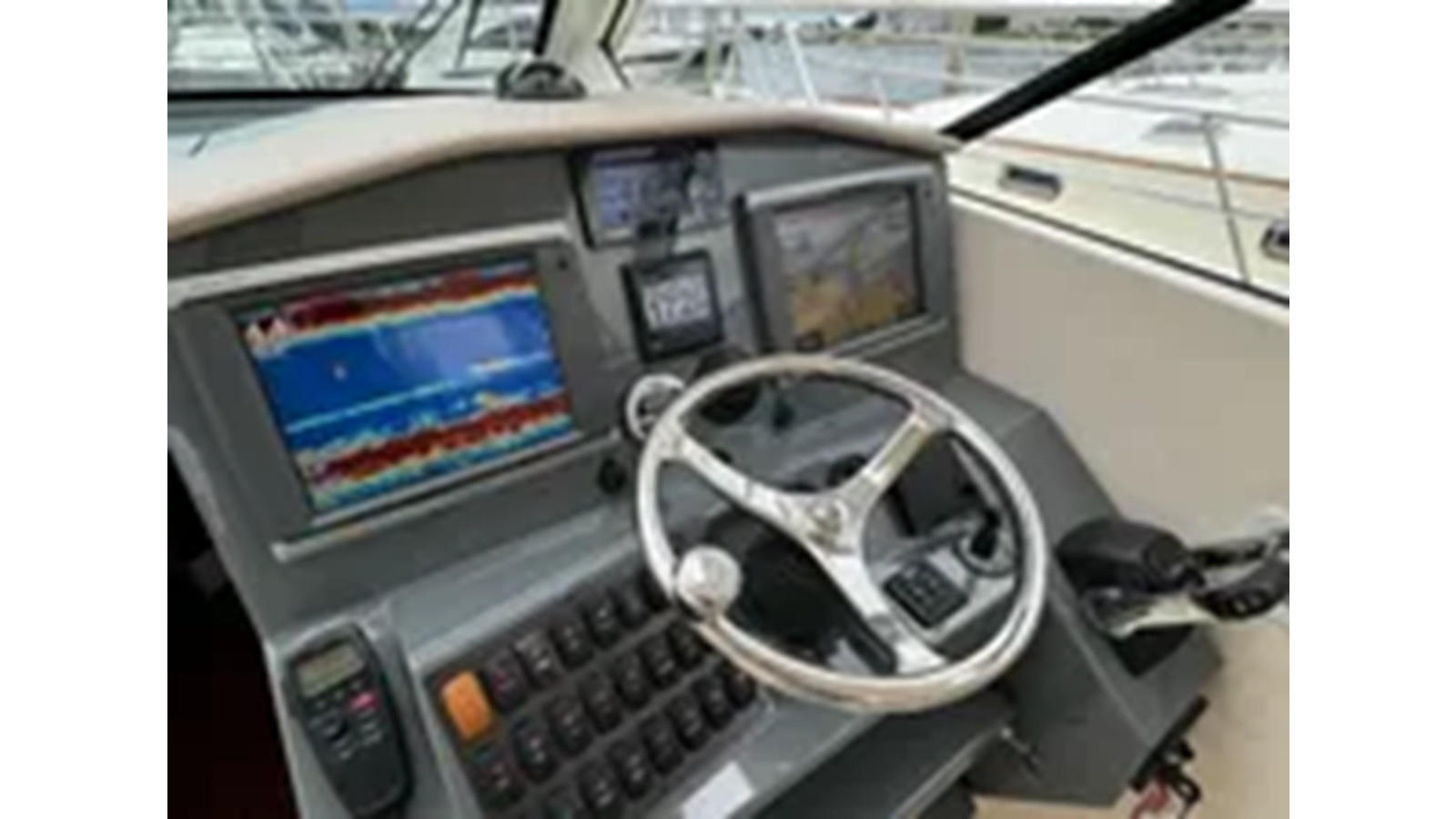 https://arconyachts.ams3.digitaloceanspaces.com/159346/conversions/large_4326631-optimize.jpg