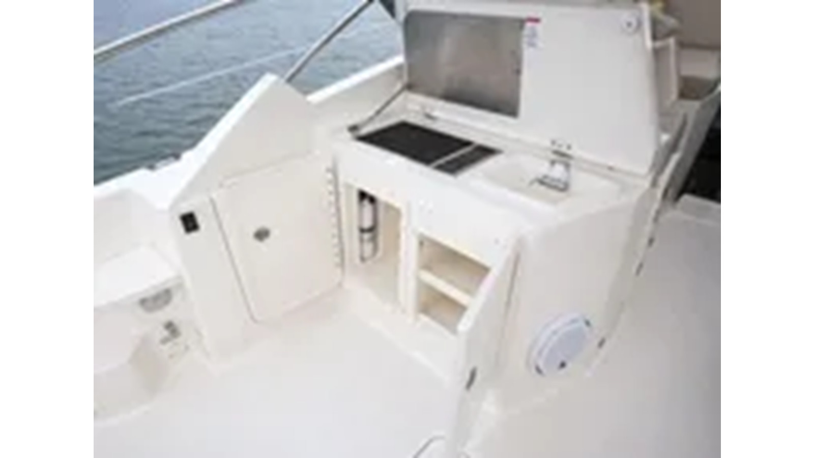 https://arconyachts.ams3.digitaloceanspaces.com/159353/conversions/large_4326633-optimize.jpg