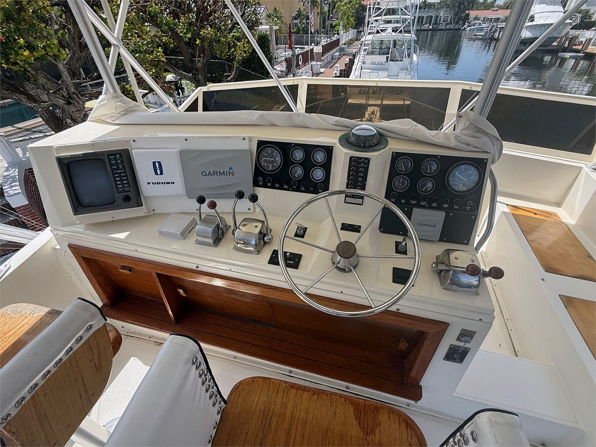 https://arconyachts.ams3.digitaloceanspaces.com/159458/conversions/large_4796959-optimize.jpg