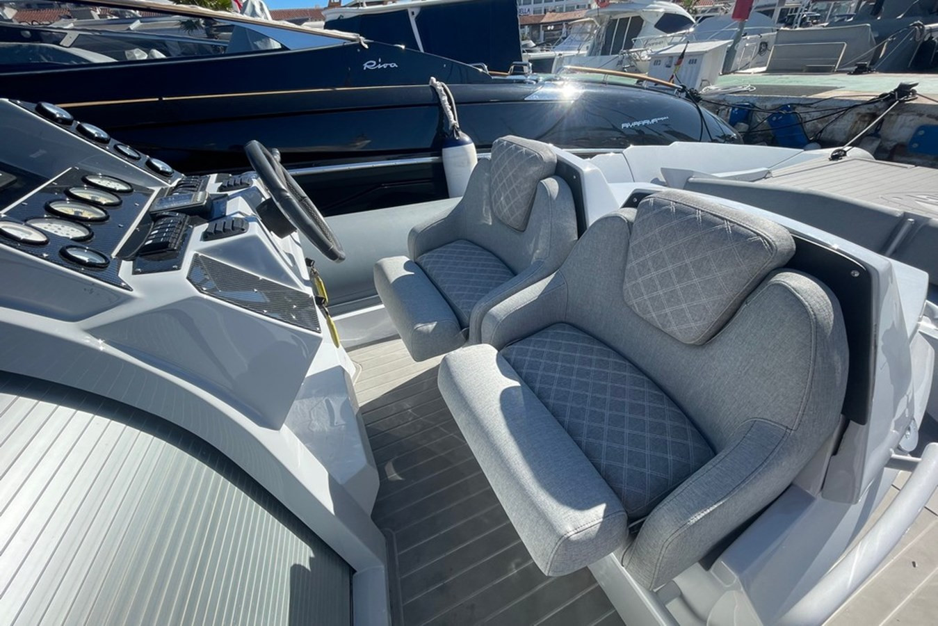 https://arconyachts.ams3.digitaloceanspaces.com/159459/conversions/large_4609672-optimize.jpg
