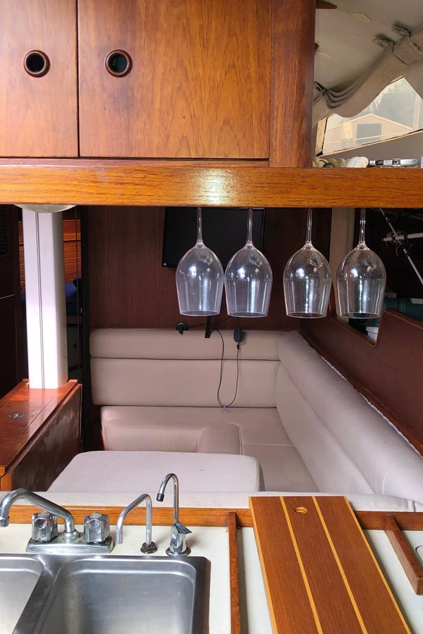 https://arconyachts.ams3.digitaloceanspaces.com/159605/conversions/large_4508278-optimize.jpg