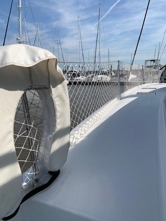 https://arconyachts.ams3.digitaloceanspaces.com/159630/conversions/large_2614224-optimize.jpg