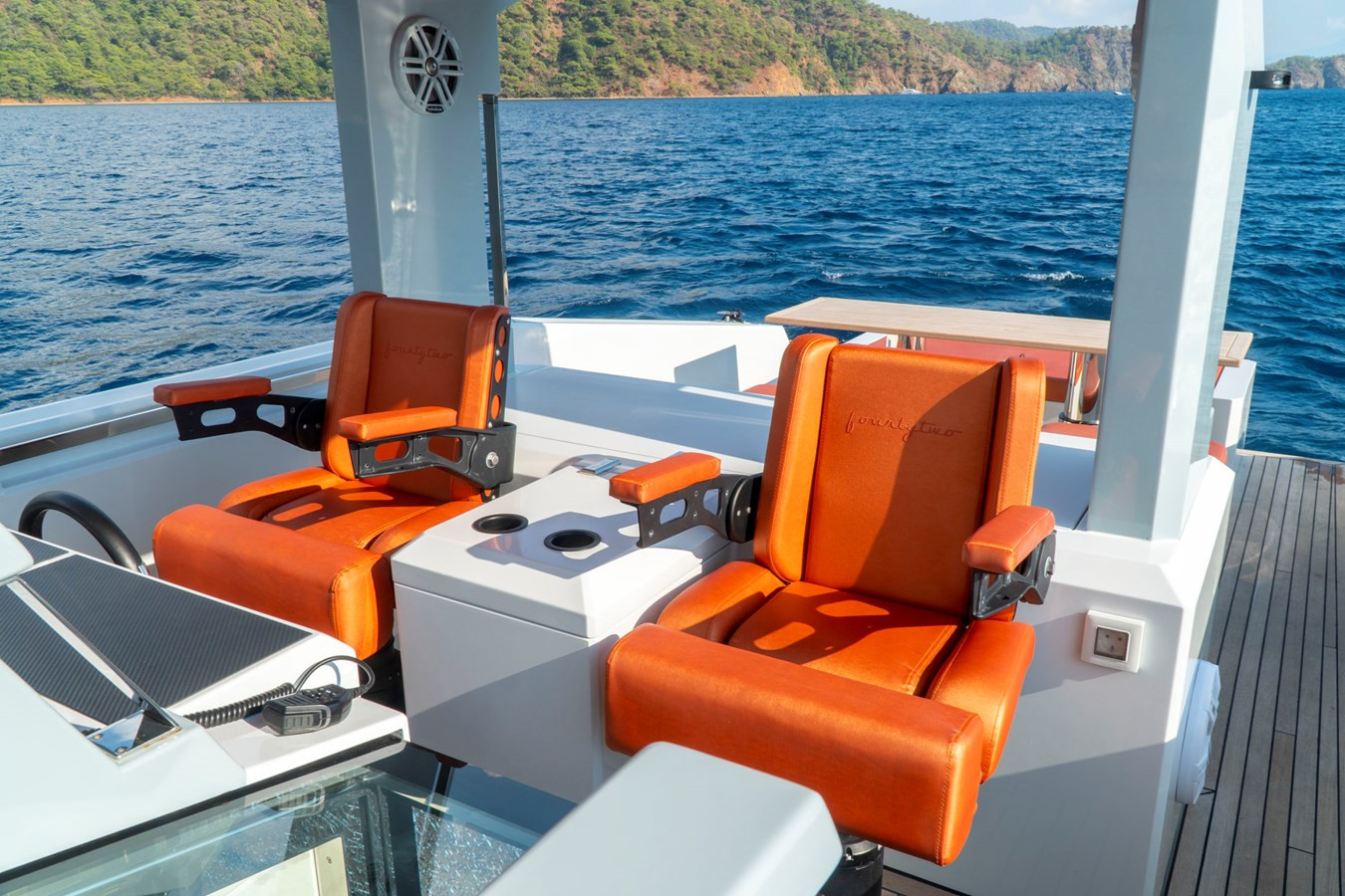 https://arconyachts.ams3.digitaloceanspaces.com/159865/conversions/large_3925948-optimize.jpg