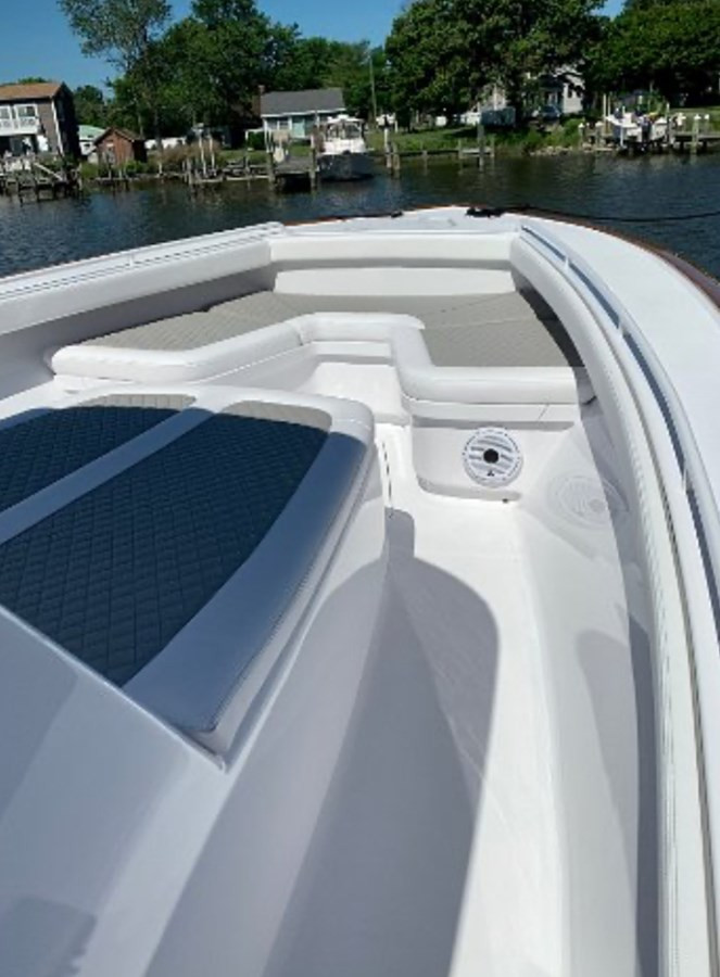 https://arconyachts.ams3.digitaloceanspaces.com/159873/conversions/large_4018083-optimize.jpg