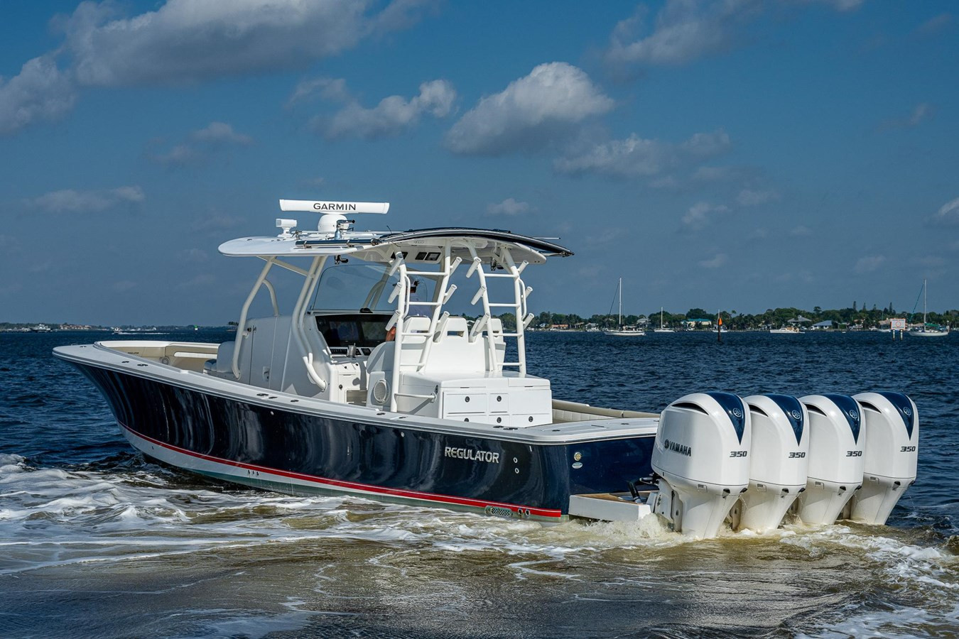 https://arconyachts.ams3.digitaloceanspaces.com/159894/conversions/large_4108745-optimize.jpg