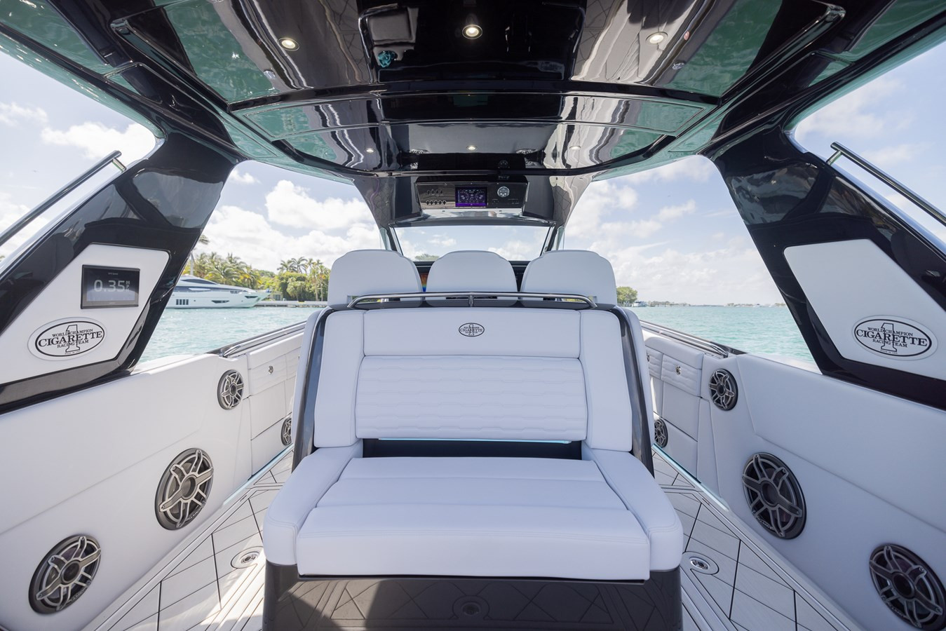 https://arconyachts.ams3.digitaloceanspaces.com/159970/conversions/large_4180027-optimize.jpg