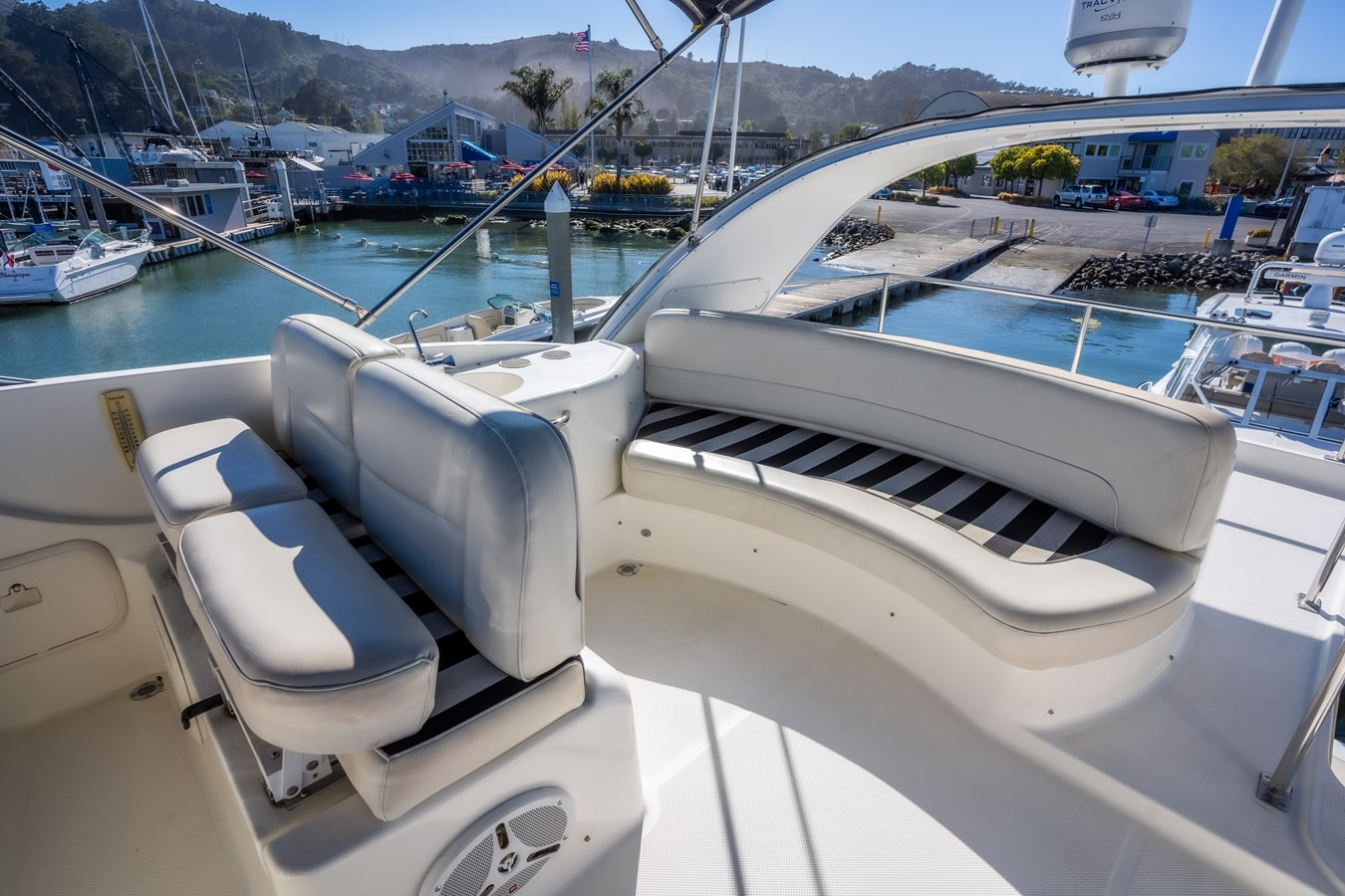 https://arconyachts.ams3.digitaloceanspaces.com/160147/conversions/large_4385262-optimize.jpg