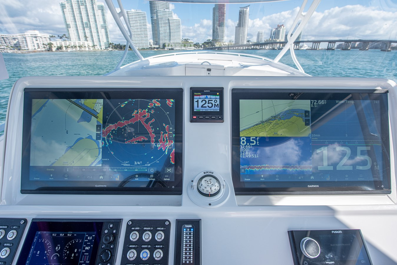 https://arconyachts.ams3.digitaloceanspaces.com/160189/conversions/large_4459896-optimize.jpg