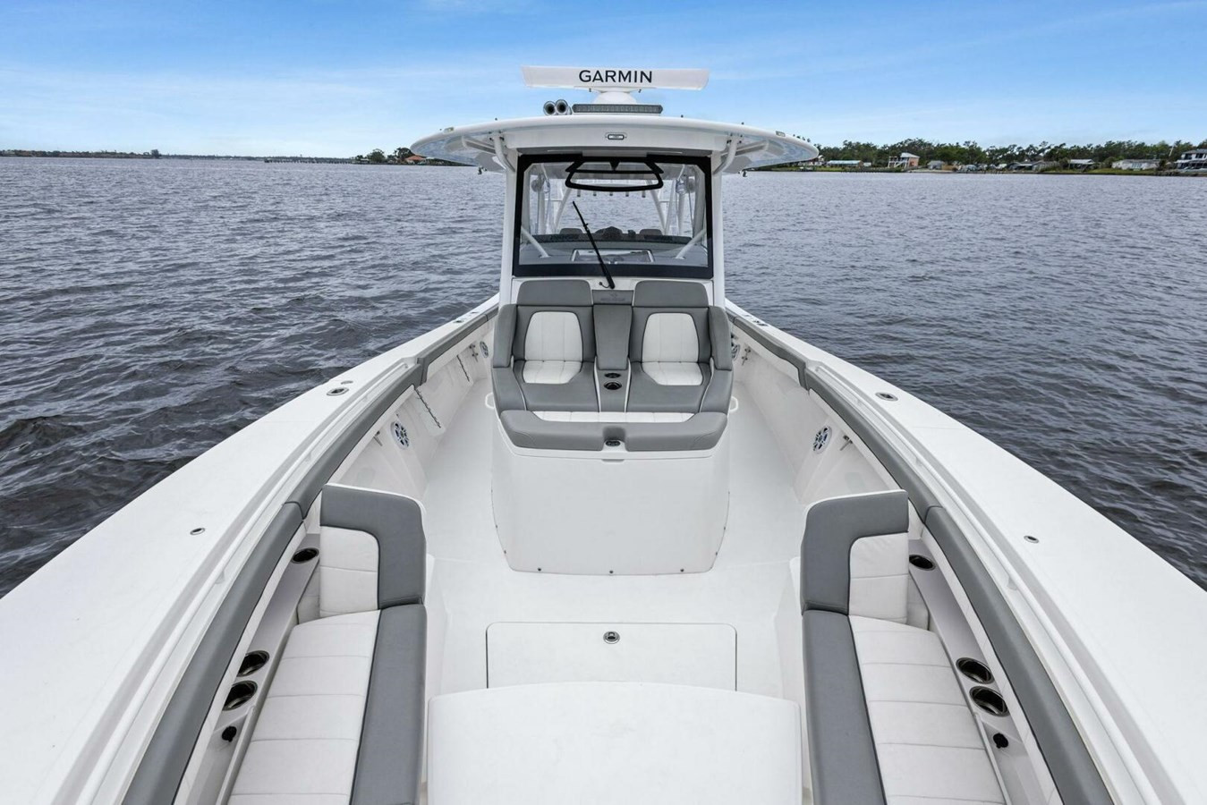 https://arconyachts.ams3.digitaloceanspaces.com/160264/conversions/large_4624142-optimize.jpg