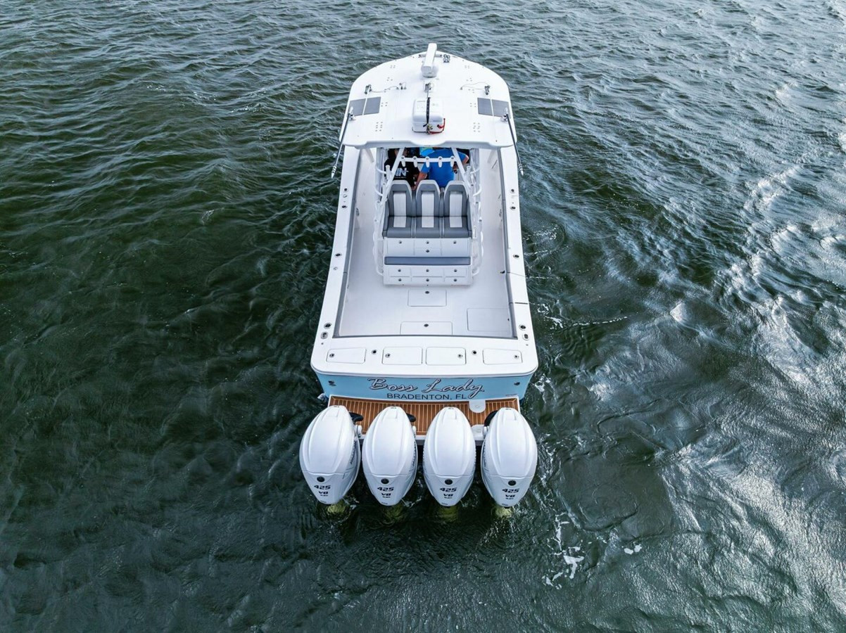 https://arconyachts.ams3.digitaloceanspaces.com/160369/conversions/large_4624178-optimize.jpg