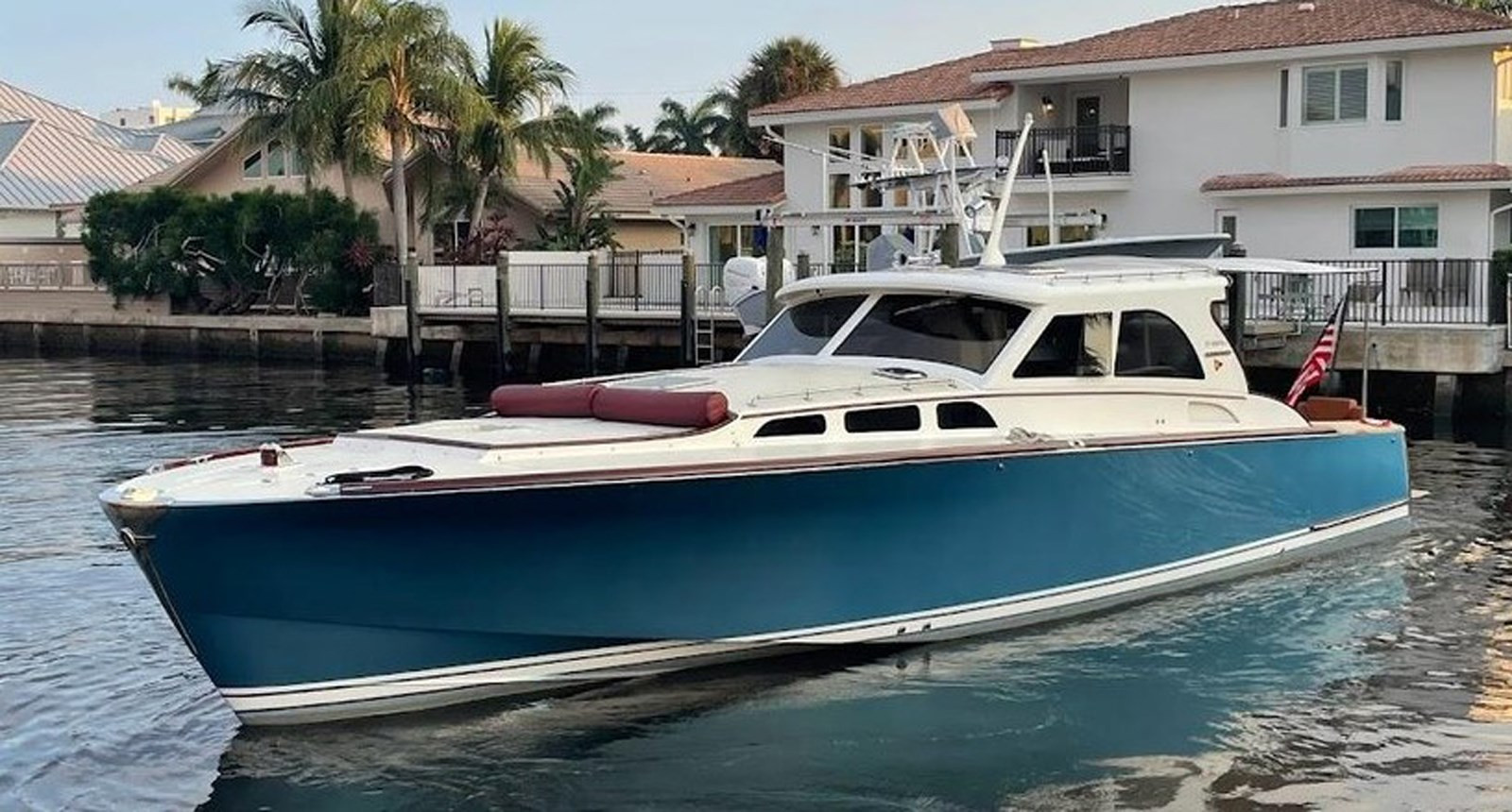 https://arconyachts.ams3.digitaloceanspaces.com/160411/conversions/large_4657381-optimize.jpg