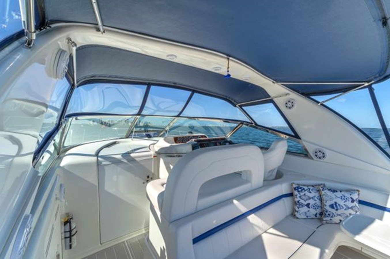 https://arconyachts.ams3.digitaloceanspaces.com/160484/conversions/large_4760318-optimize.jpg