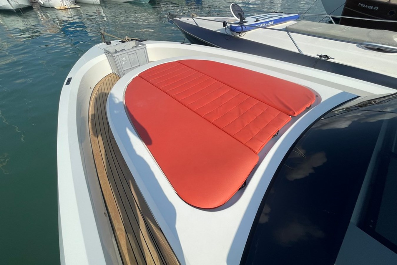 https://arconyachts.ams3.digitaloceanspaces.com/160553/conversions/large_4325440-optimize.jpg