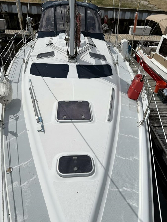https://arconyachts.ams3.digitaloceanspaces.com/160748/conversions/large_4634175-optimize.jpg