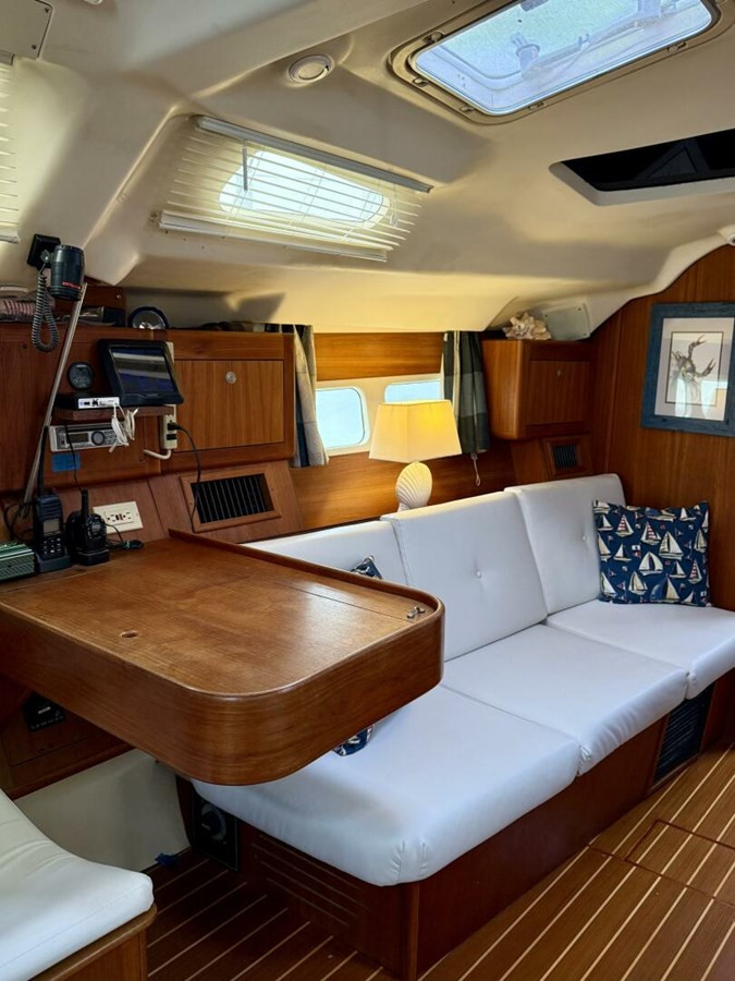 https://arconyachts.ams3.digitaloceanspaces.com/160807/conversions/large_4634196-optimize.jpg