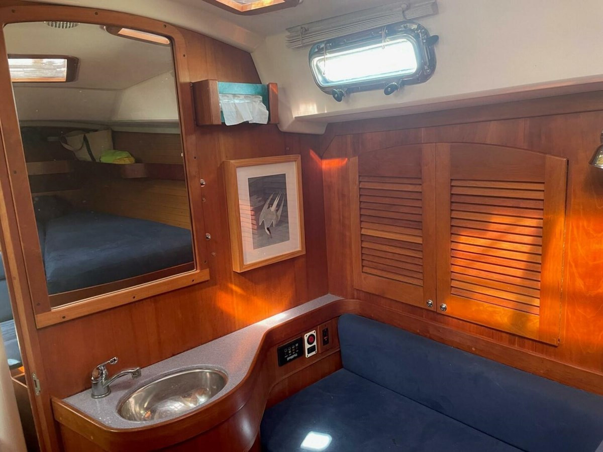 https://arconyachts.ams3.digitaloceanspaces.com/161110/conversions/large_4627027-optimize.jpg