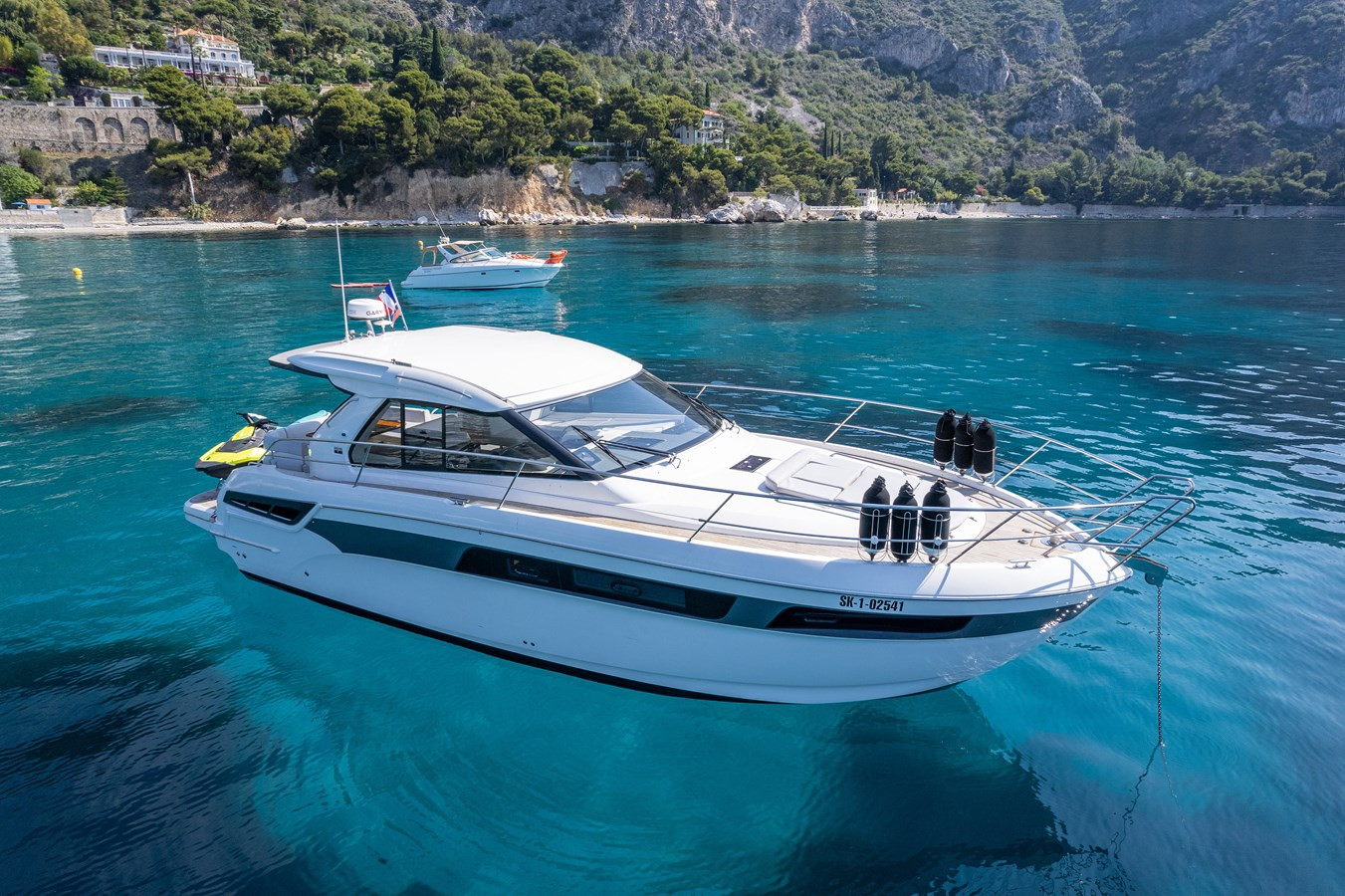 https://arconyachts.ams3.digitaloceanspaces.com/161244/conversions/large_4235677-optimize.jpg