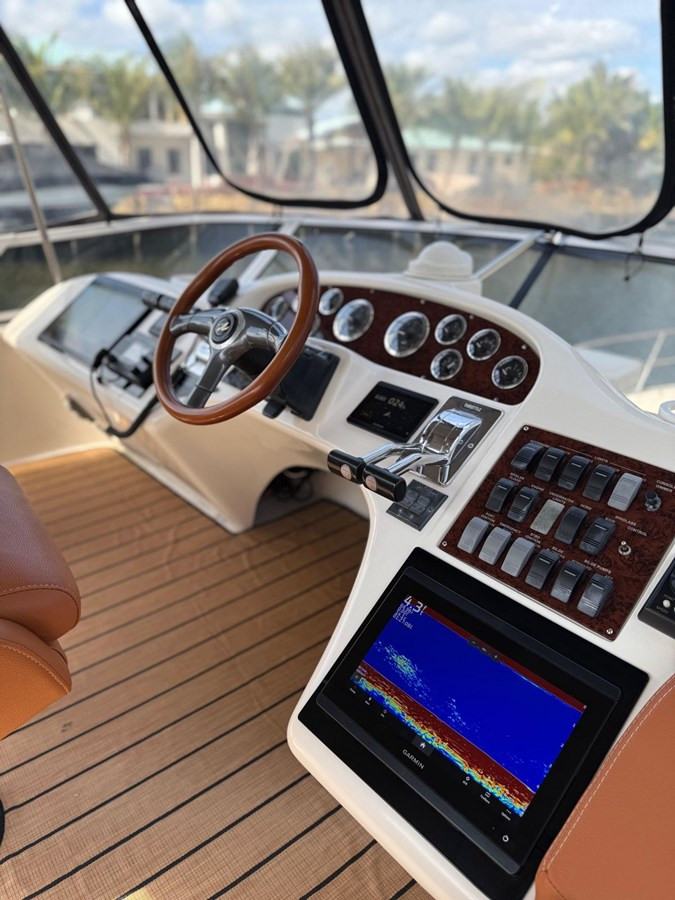 https://arconyachts.ams3.digitaloceanspaces.com/161263/conversions/large_4605766-optimize.jpg