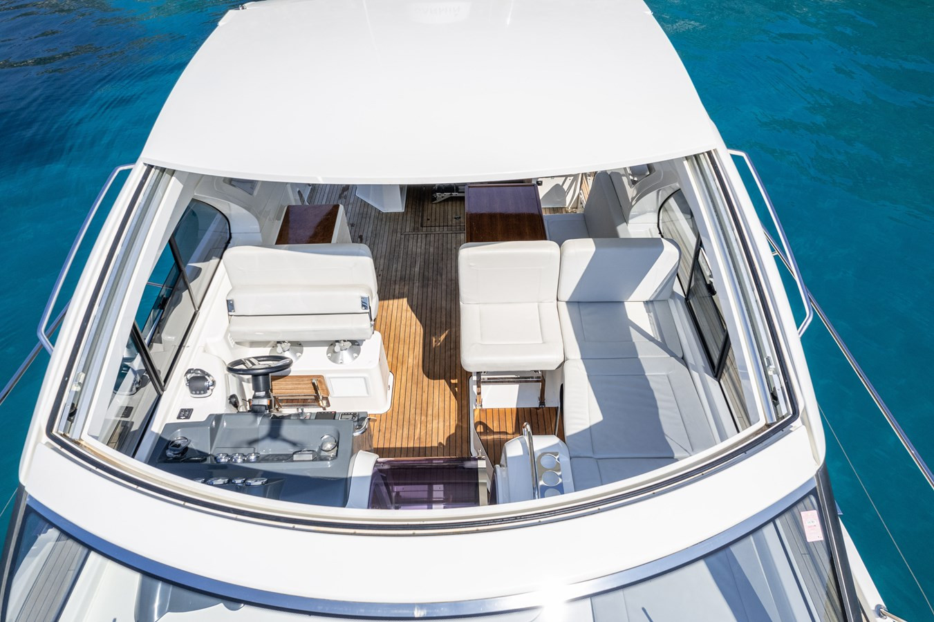 https://arconyachts.ams3.digitaloceanspaces.com/161276/conversions/large_4235687-optimize.jpg