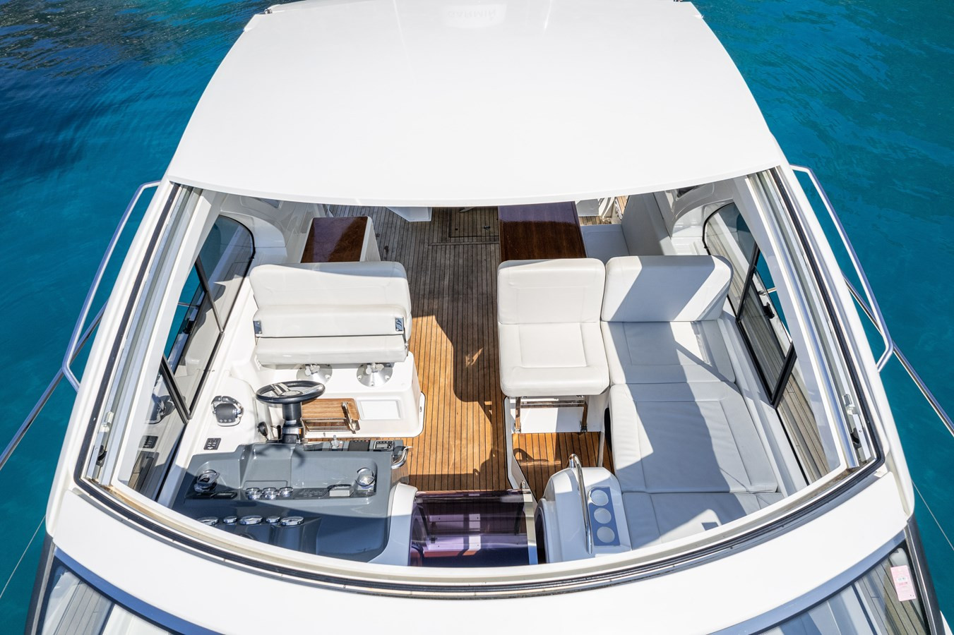 https://arconyachts.ams3.digitaloceanspaces.com/161278/conversions/large_4235688-optimize.jpg