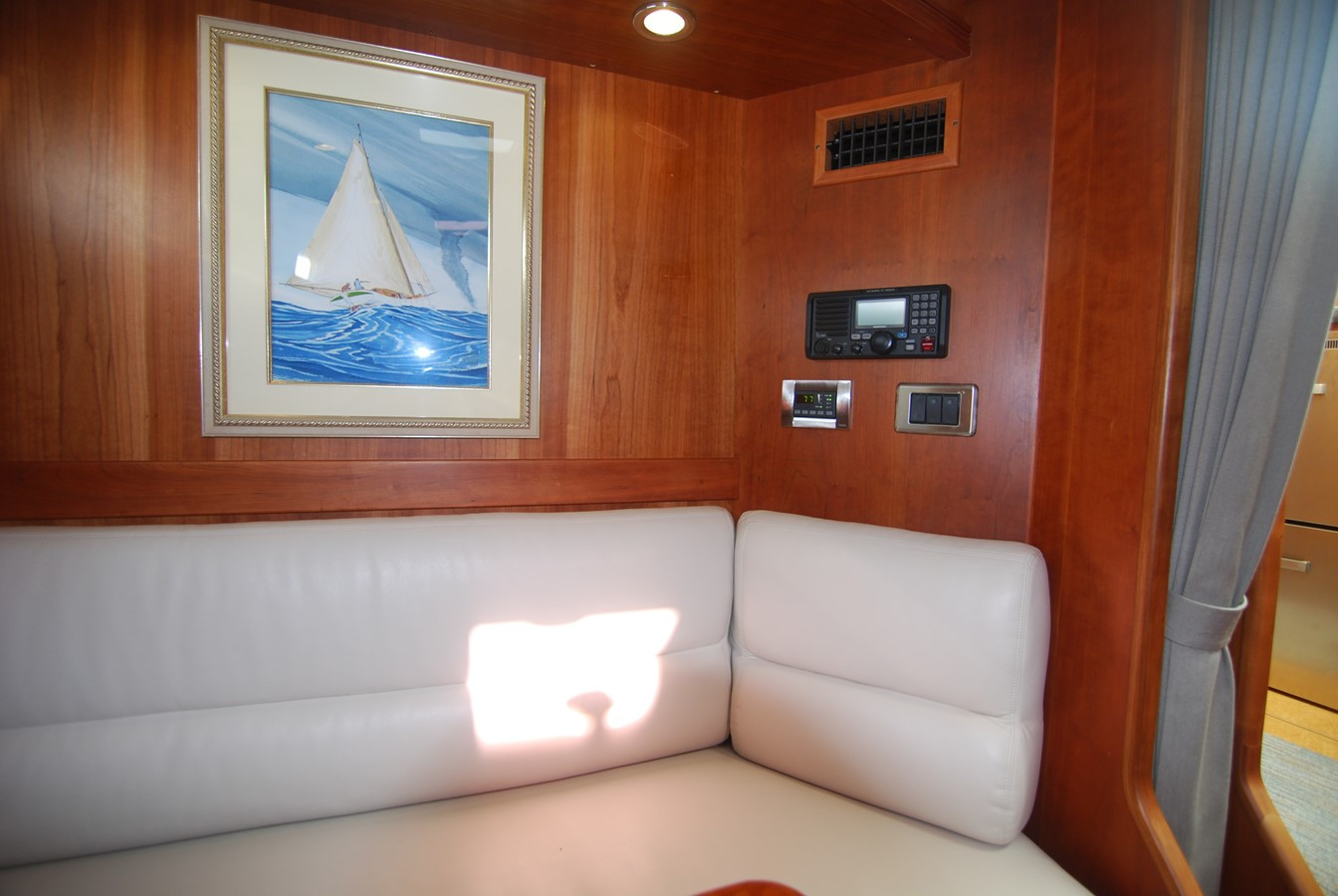 https://arconyachts.ams3.digitaloceanspaces.com/161351/conversions/large_1670283-optimize.jpg