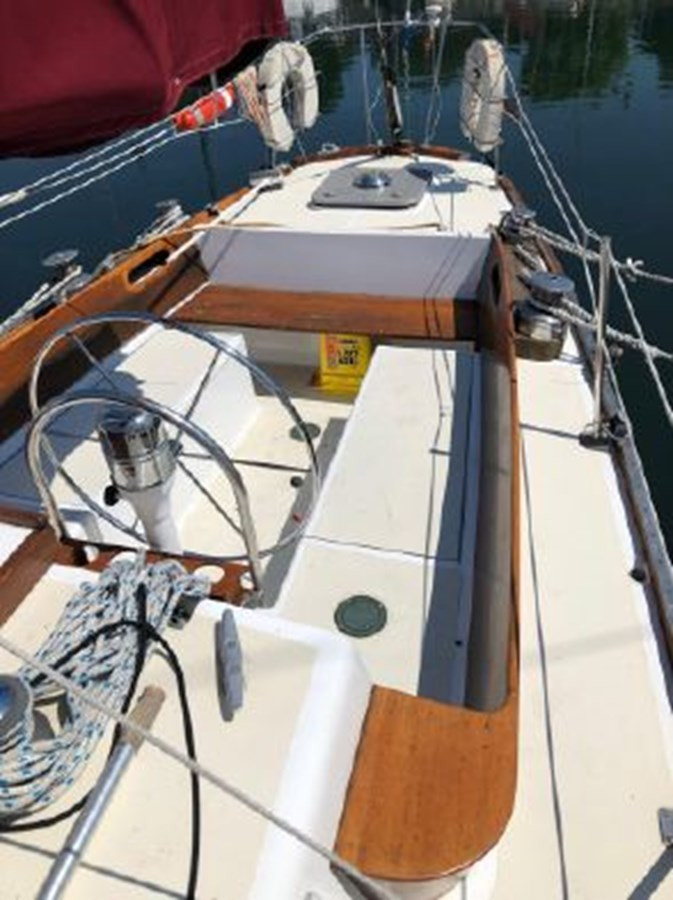 https://arconyachts.ams3.digitaloceanspaces.com/161436/conversions/large_3188314-optimize.jpg