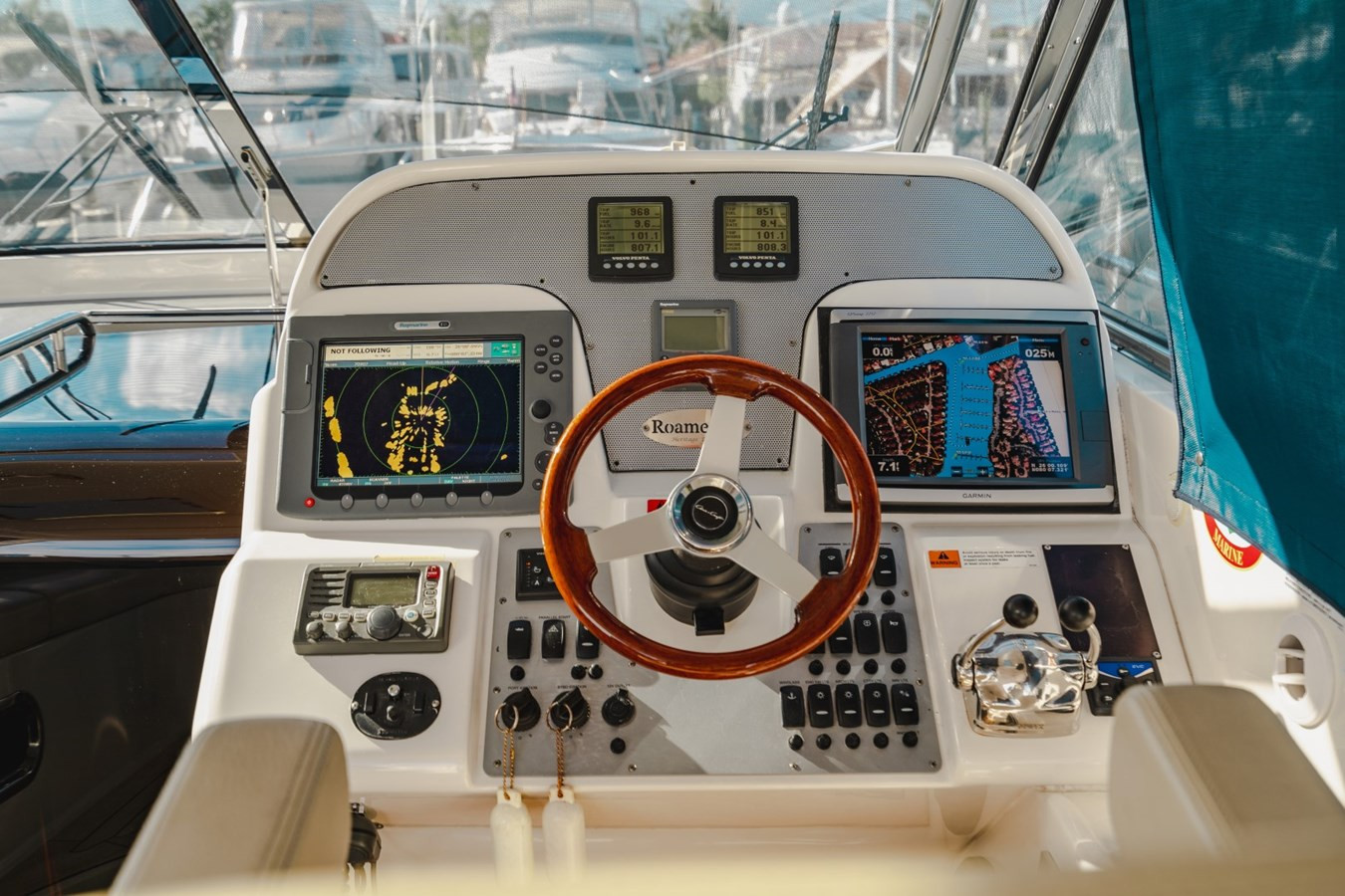 https://arconyachts.ams3.digitaloceanspaces.com/161474/conversions/large_3140402-optimize.jpg