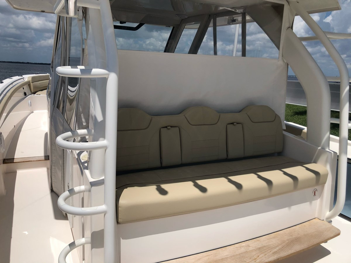 https://arconyachts.ams3.digitaloceanspaces.com/161534/conversions/large_3227360-optimize.jpg