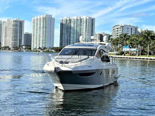 AZIMUT 40