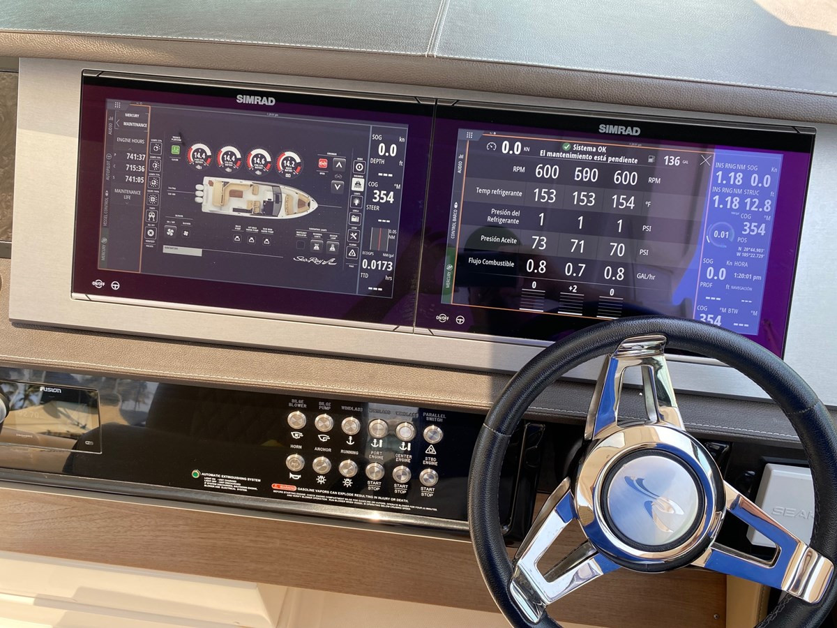 https://arconyachts.ams3.digitaloceanspaces.com/161909/conversions/large_4051347-optimize.jpg