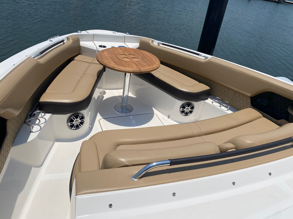 https://arconyachts.ams3.digitaloceanspaces.com/161927/conversions/large_4051353-optimize.jpg
