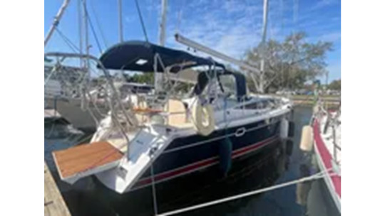 2015 MARLOW-HUNTER 40