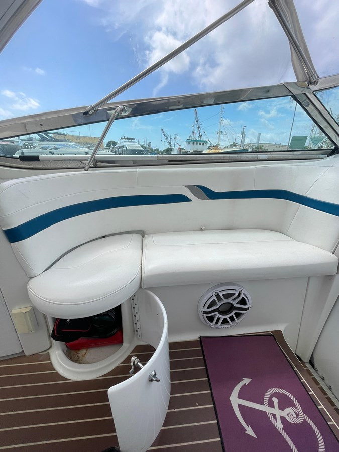 https://arconyachts.ams3.digitaloceanspaces.com/162242/conversions/large_4254543-optimize.jpg