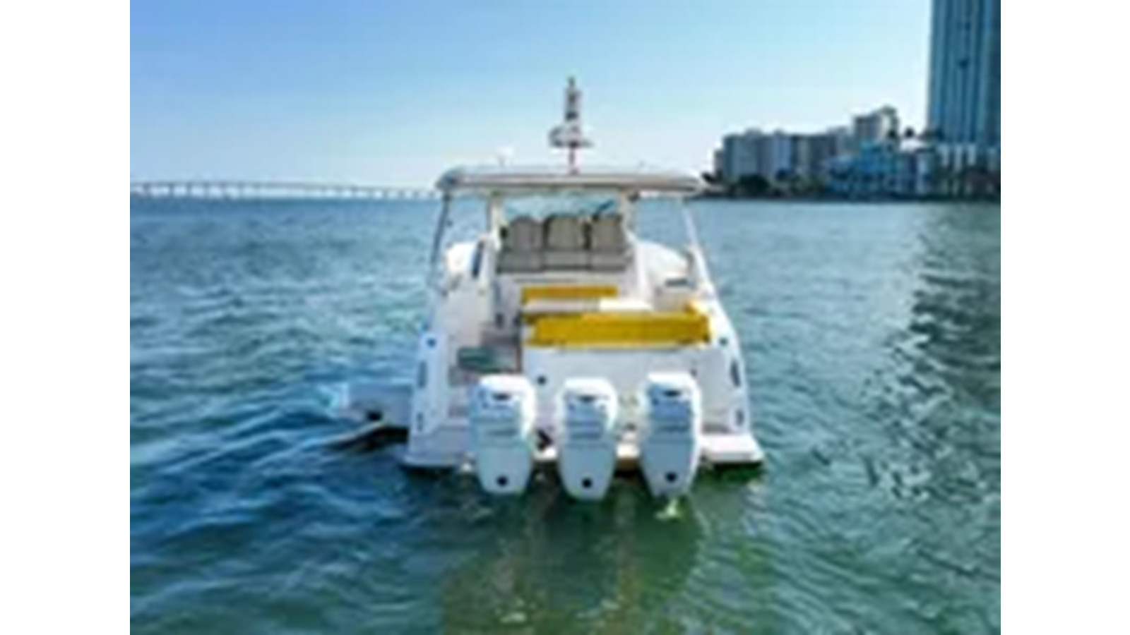 https://arconyachts.ams3.digitaloceanspaces.com/162266/conversions/large_4289635-optimize.jpg