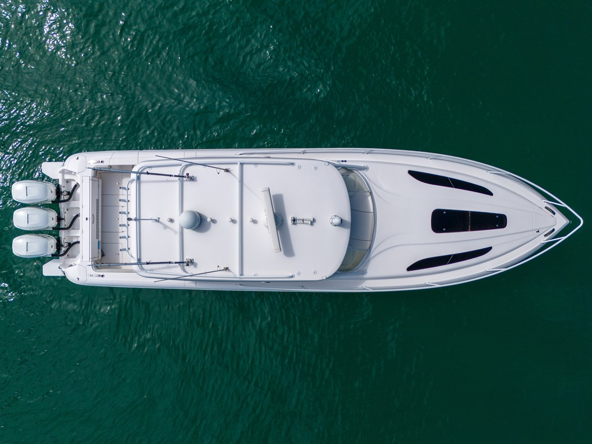 https://arconyachts.ams3.digitaloceanspaces.com/162590/conversions/large_4595789-optimize.jpg