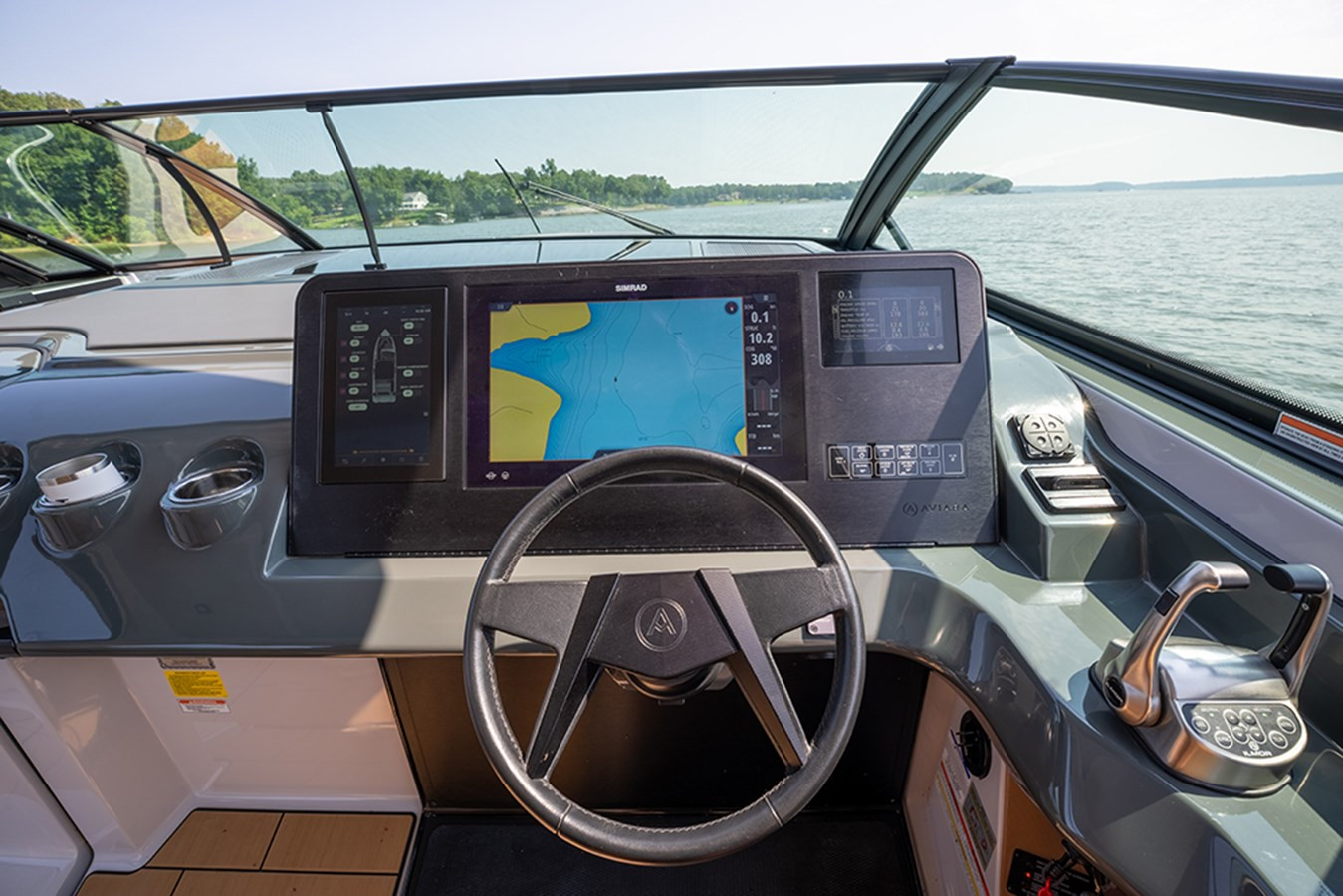 https://arconyachts.ams3.digitaloceanspaces.com/162883/conversions/large_4809406-optimize.jpg