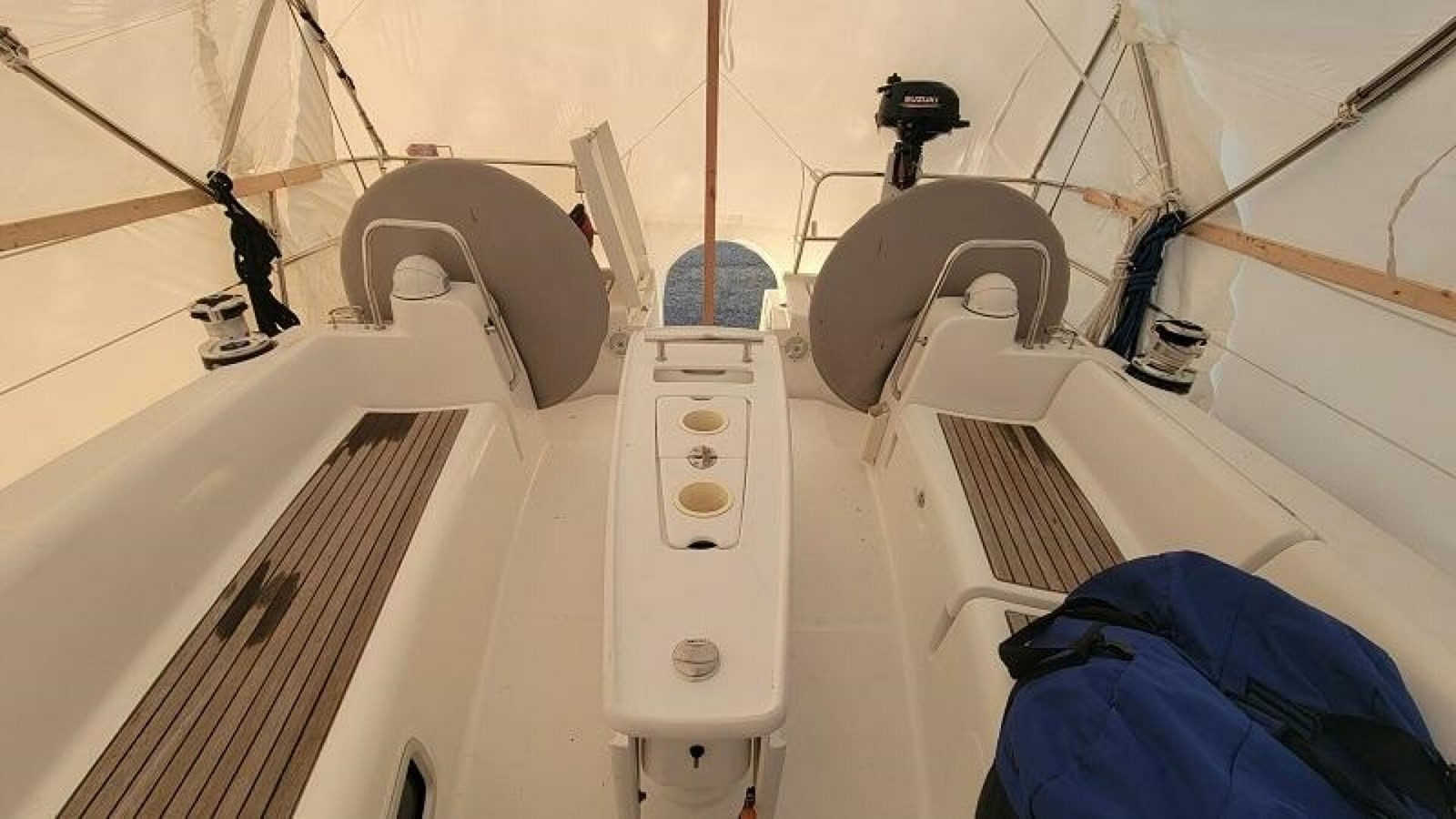 https://arconyachts.ams3.digitaloceanspaces.com/163070/conversions/large_4596488-optimize.jpg
