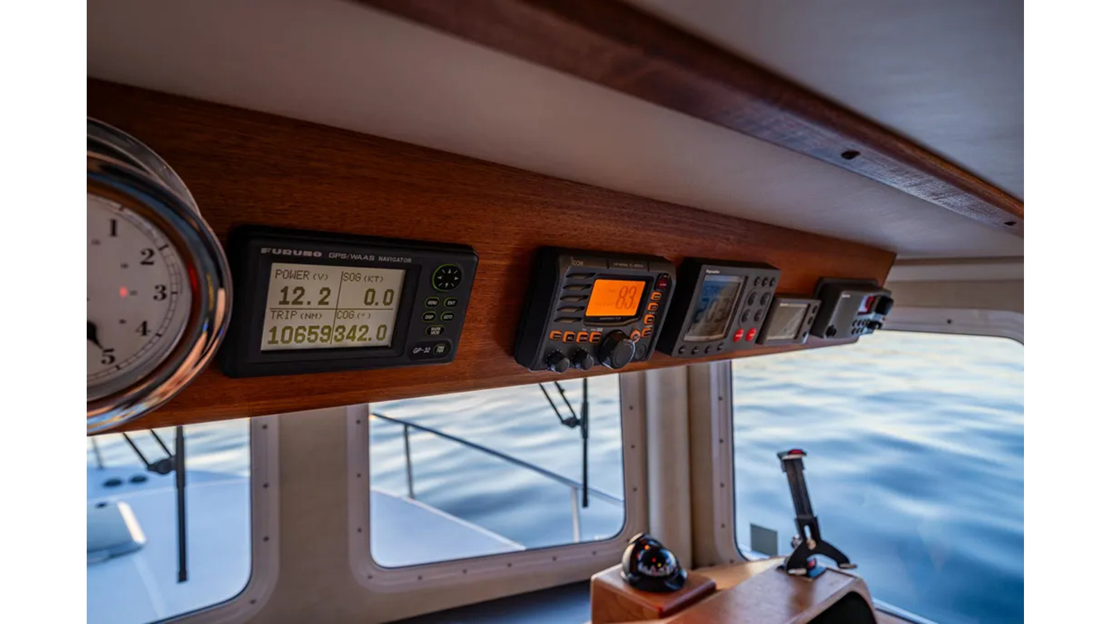 https://arconyachts.ams3.digitaloceanspaces.com/163095/conversions/large_4115959-optimize.jpg