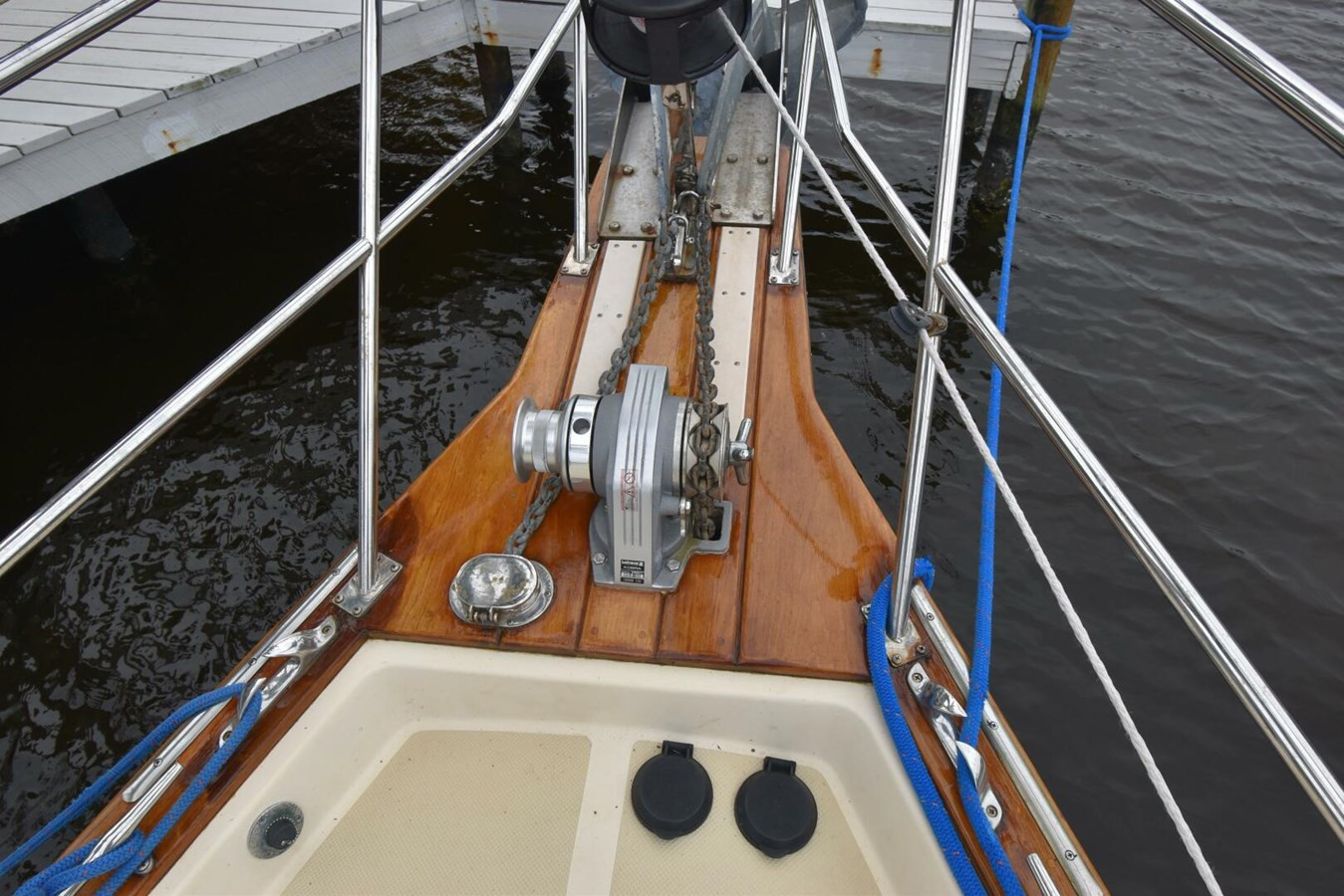 https://arconyachts.ams3.digitaloceanspaces.com/163230/conversions/large_4626964-optimize.jpg