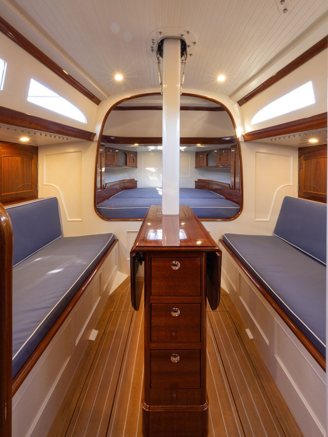 https://arconyachts.ams3.digitaloceanspaces.com/163347/conversions/large_4812140-optimize.jpg