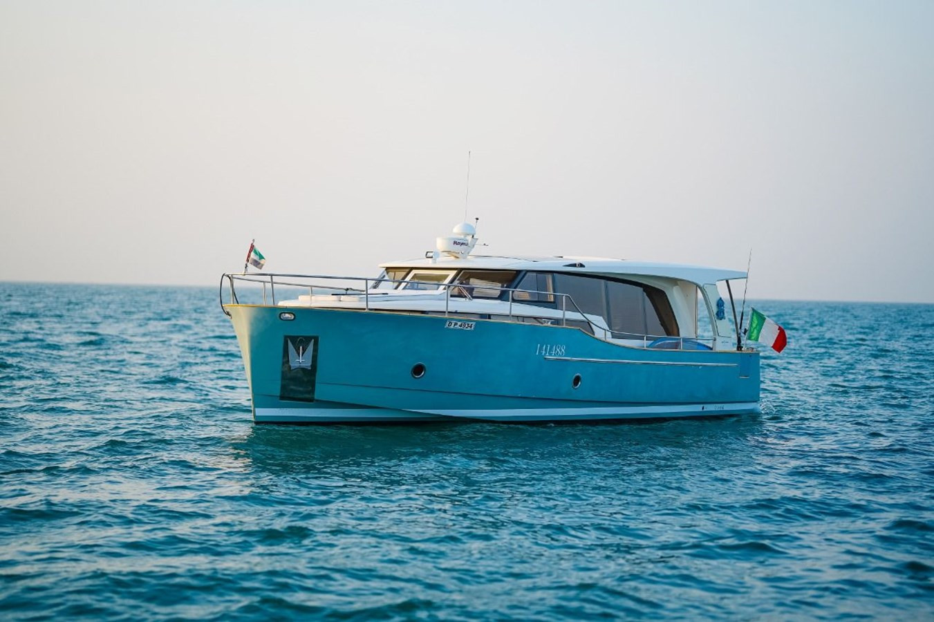 https://arconyachts.ams3.digitaloceanspaces.com/163374/conversions/large_4418269-optimize.jpg