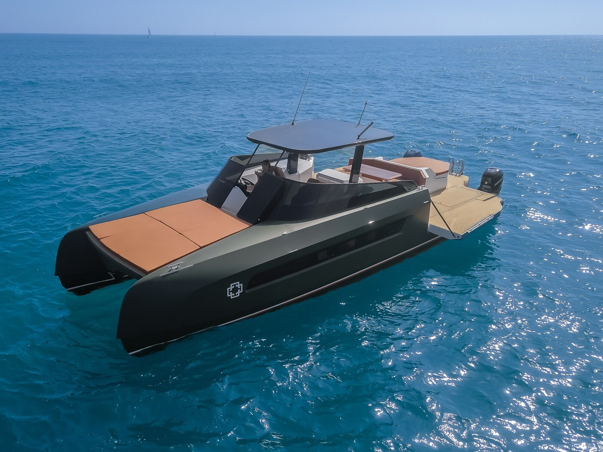 https://arconyachts.ams3.digitaloceanspaces.com/163420/conversions/large_4573858-optimize.jpg