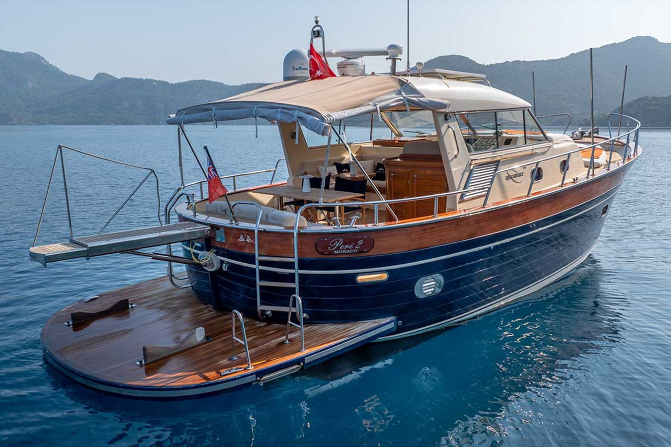 https://arconyachts.ams3.digitaloceanspaces.com/163422/conversions/large_4759273-optimize.jpg