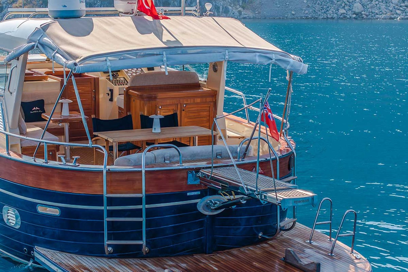 https://arconyachts.ams3.digitaloceanspaces.com/163428/conversions/large_4759275-optimize.jpg